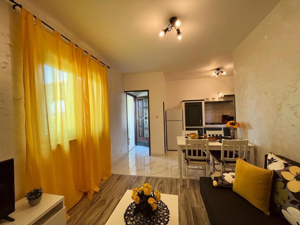 Pomerino Apartmans Exterior foto